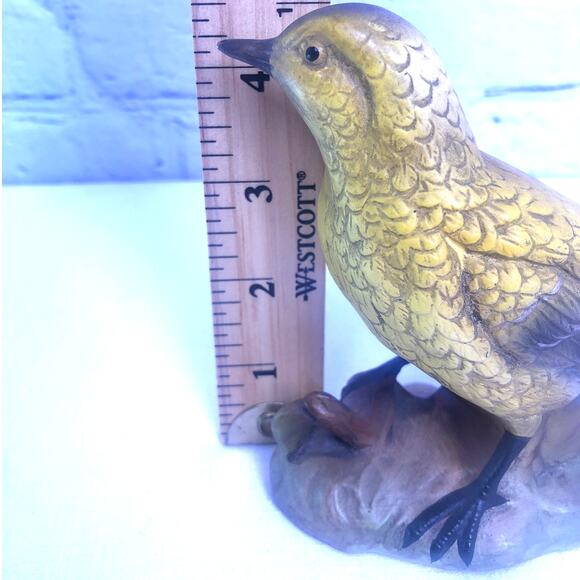 Lefton Porcelain Vintage Hand Painted Gold Finch Collectible Figurine E-4182 - Picture 13 of 14